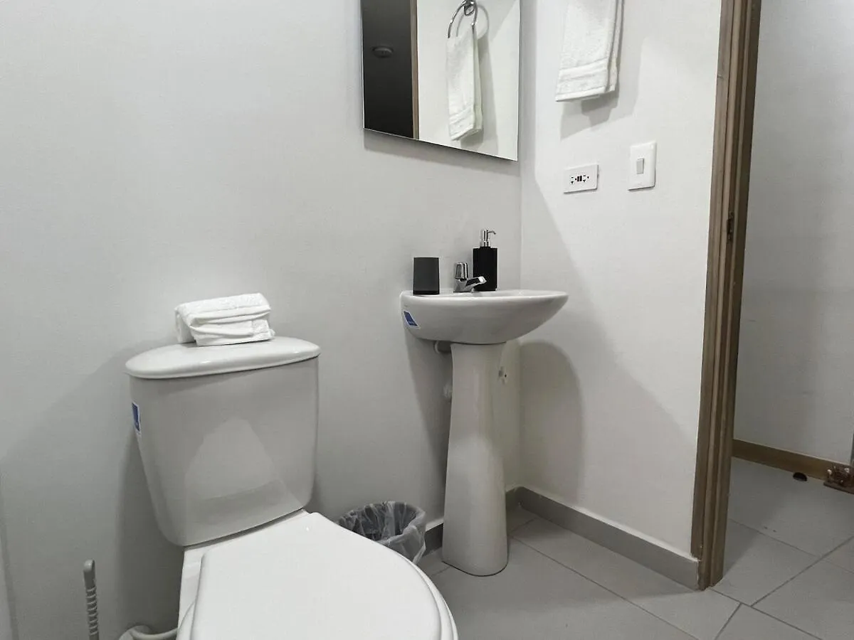 Apartamento Con Terraza Y Vista En 메딜린 0*,  콜롬비아