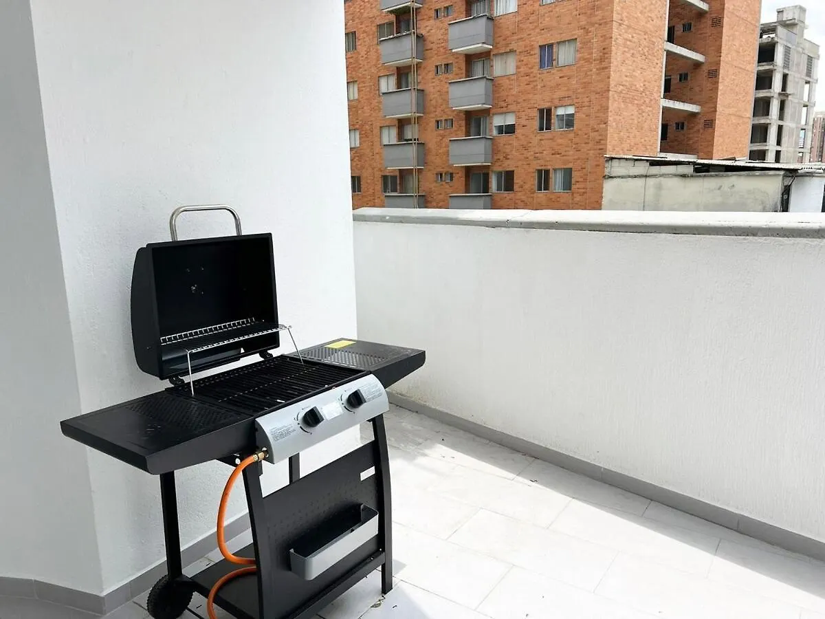 Apartamento Con Terraza Y Vista En 메딜린 0*,  콜롬비아
