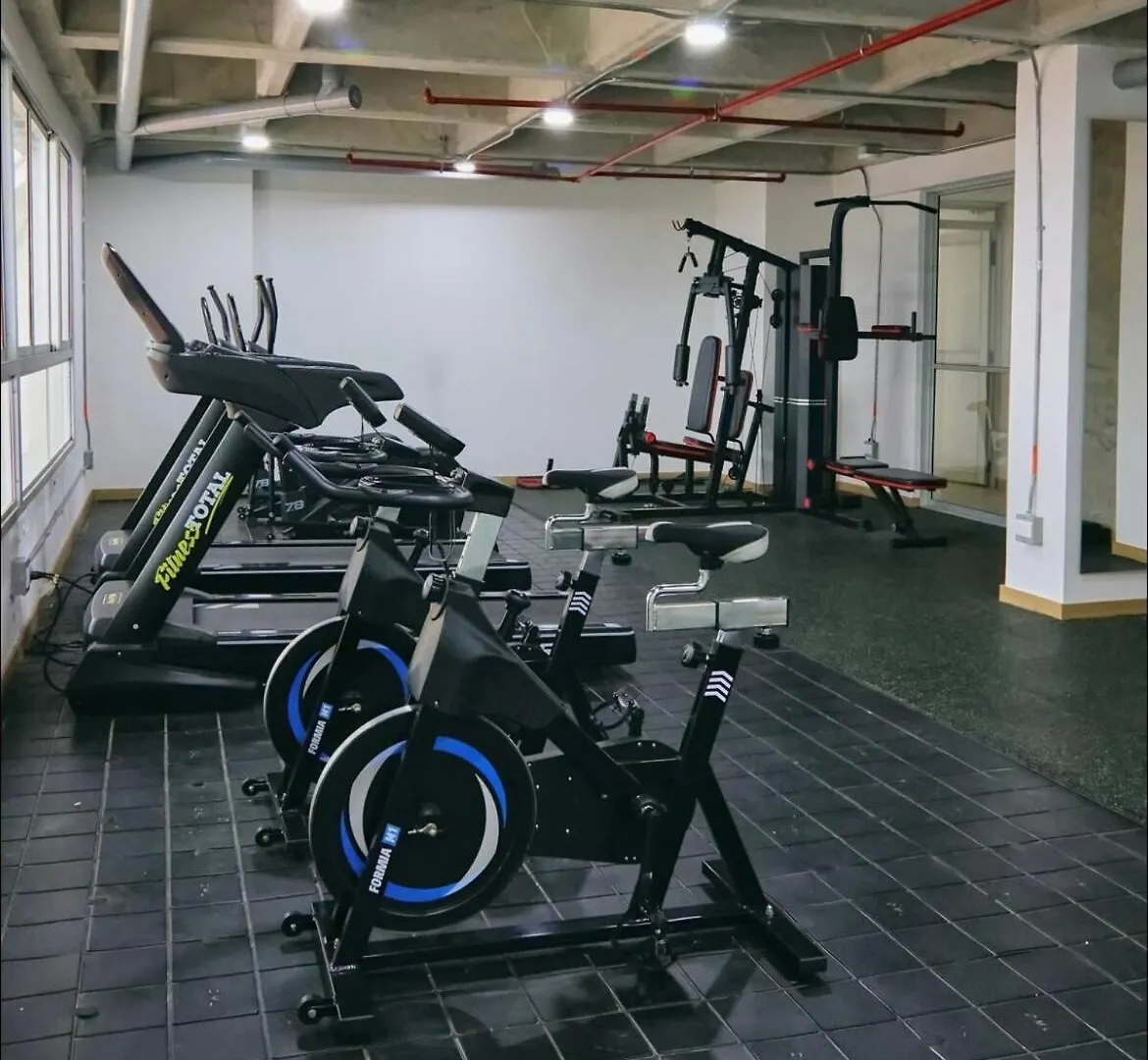 Apartamento Con Terraza Y Vista En 메딜린 아파트
